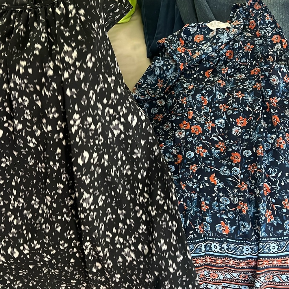 2 Shirts Sleeveless